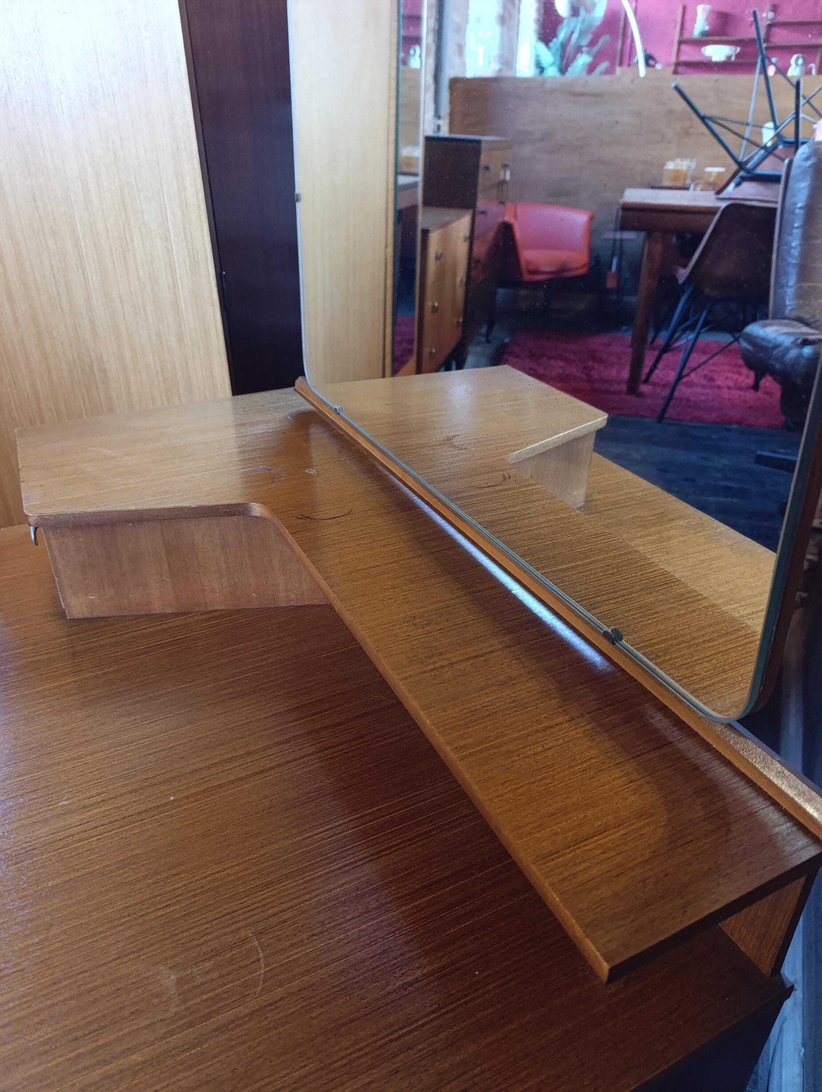 Austinsuite Teak Dressing Table with Mirror and Teardrop Handles — photograph 14