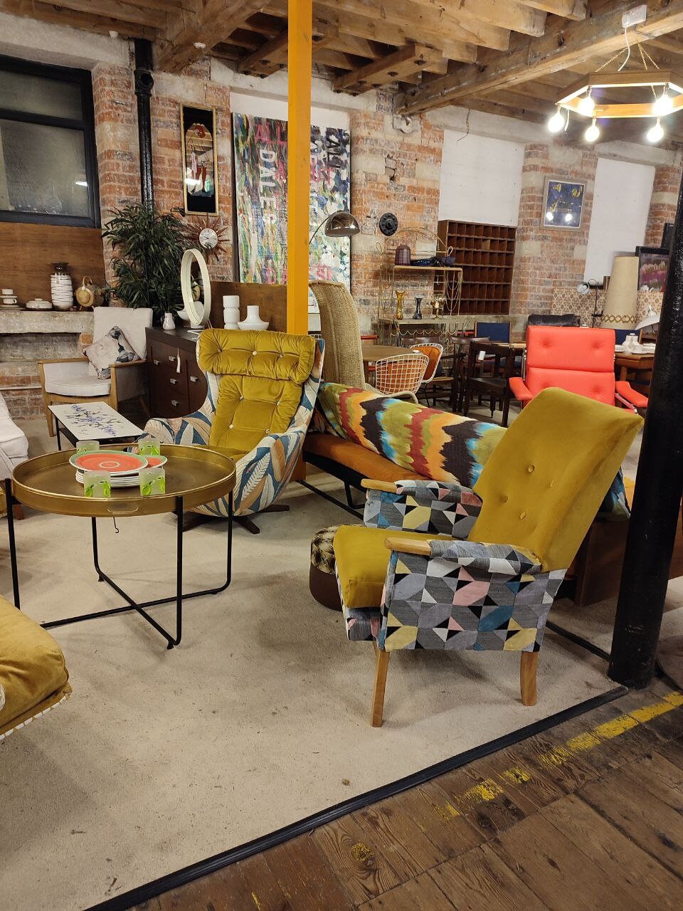 Retro Mid Century Lounge Chair With Eye Popping Flair (New Upholstery)