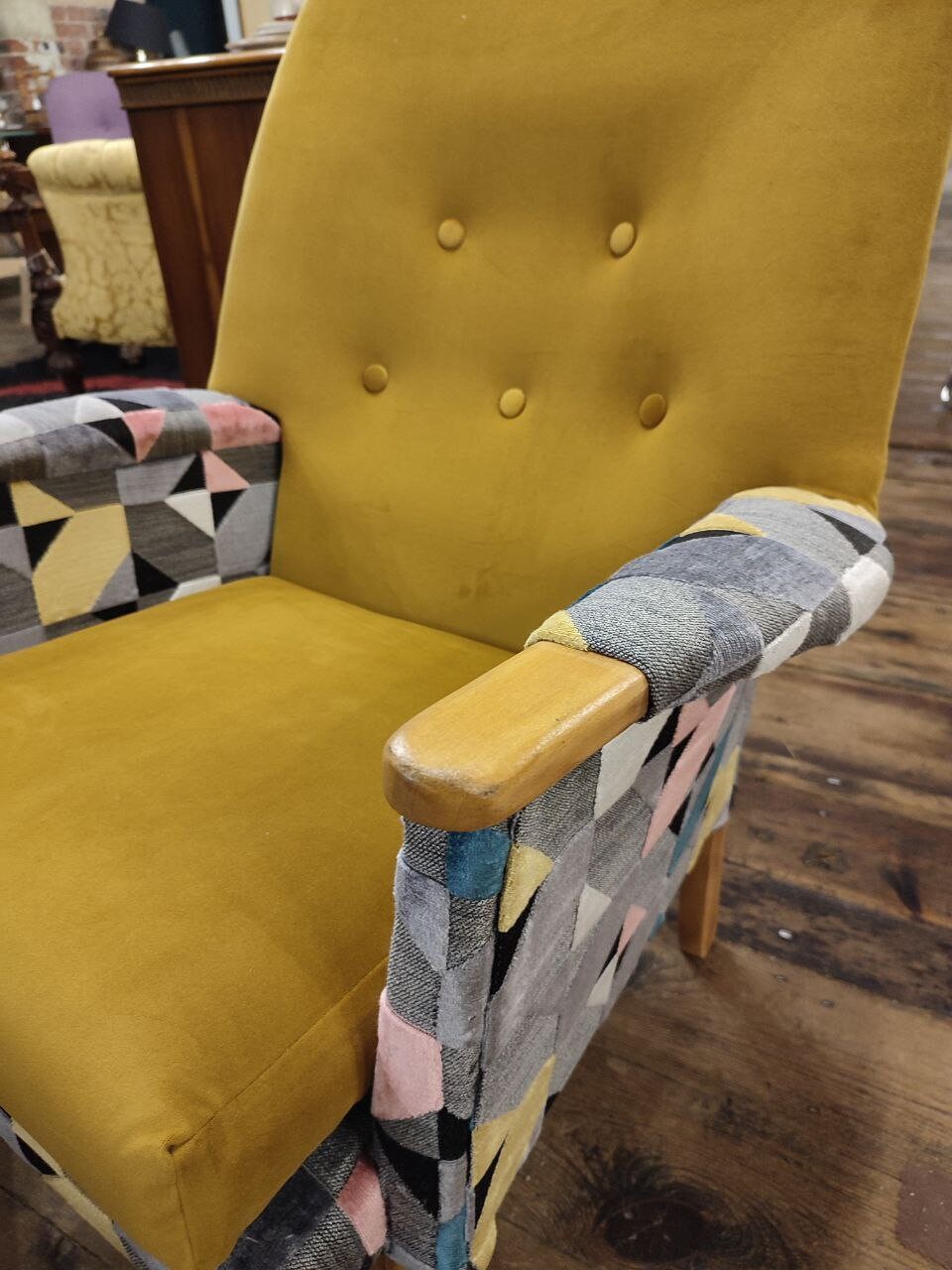 Retro Mid Century Lounge Chair With Eye Popping Flair (New Upholstery)