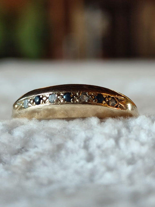 Vintage 9ct Gold Ring with Diamonds and Sapphires