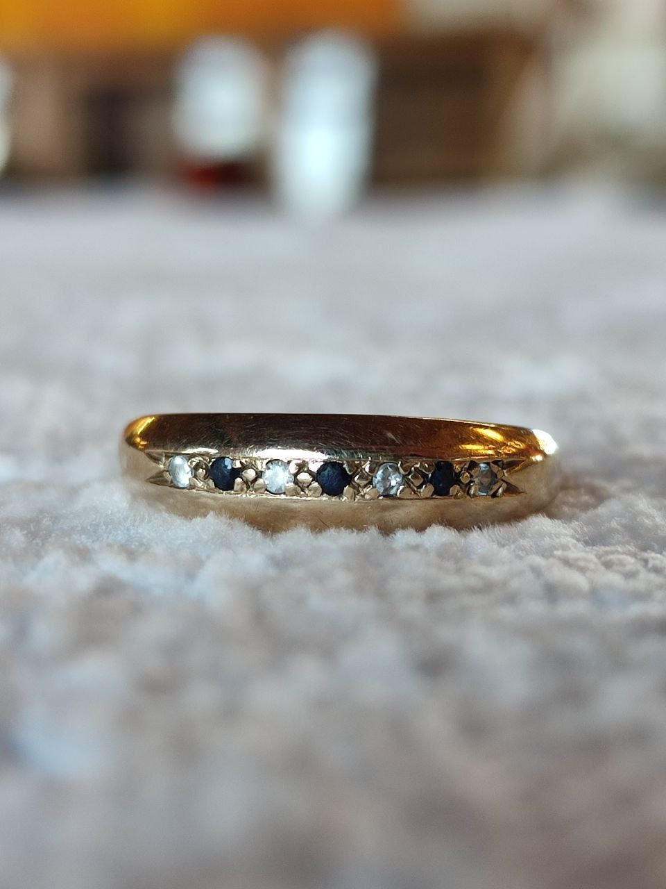Vintage 9ct Gold Ring with Diamonds and Sapphires