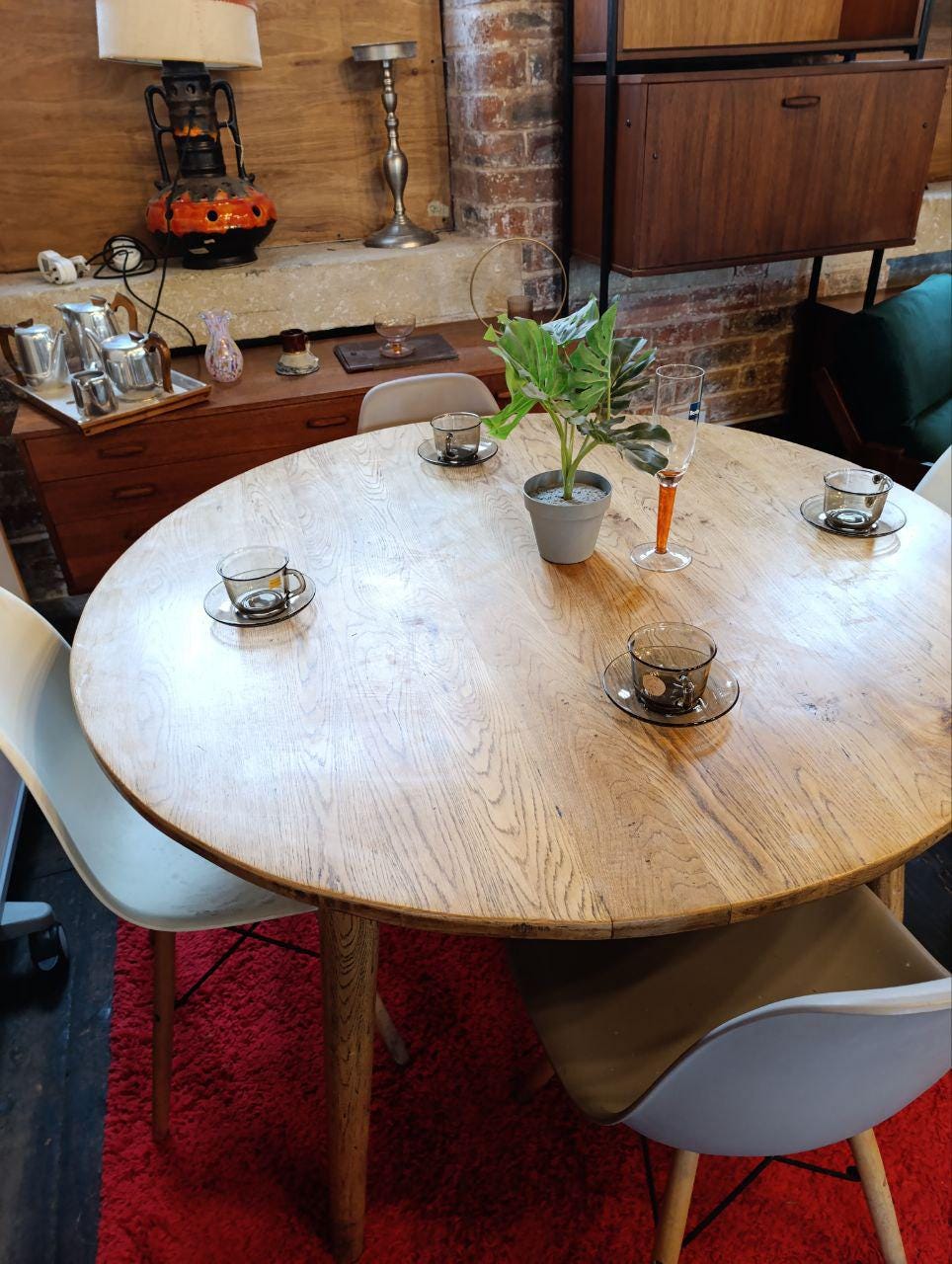 Natural Oak Farmhouse Round Dining Table with Four Modern Chairs