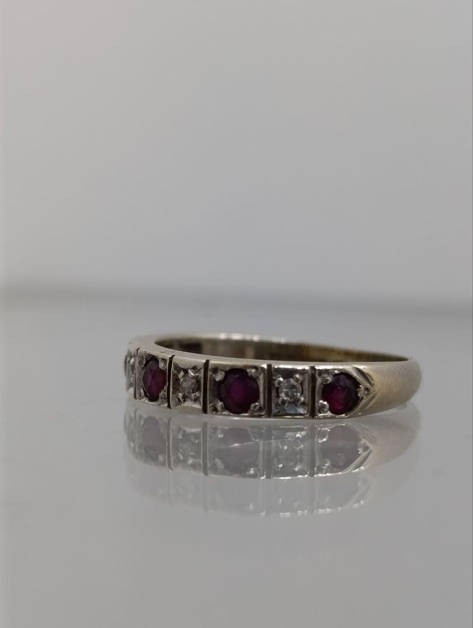 Elegant 18ct Vintage Gold Ruby & Diamond Half Hoop Ring - Size M