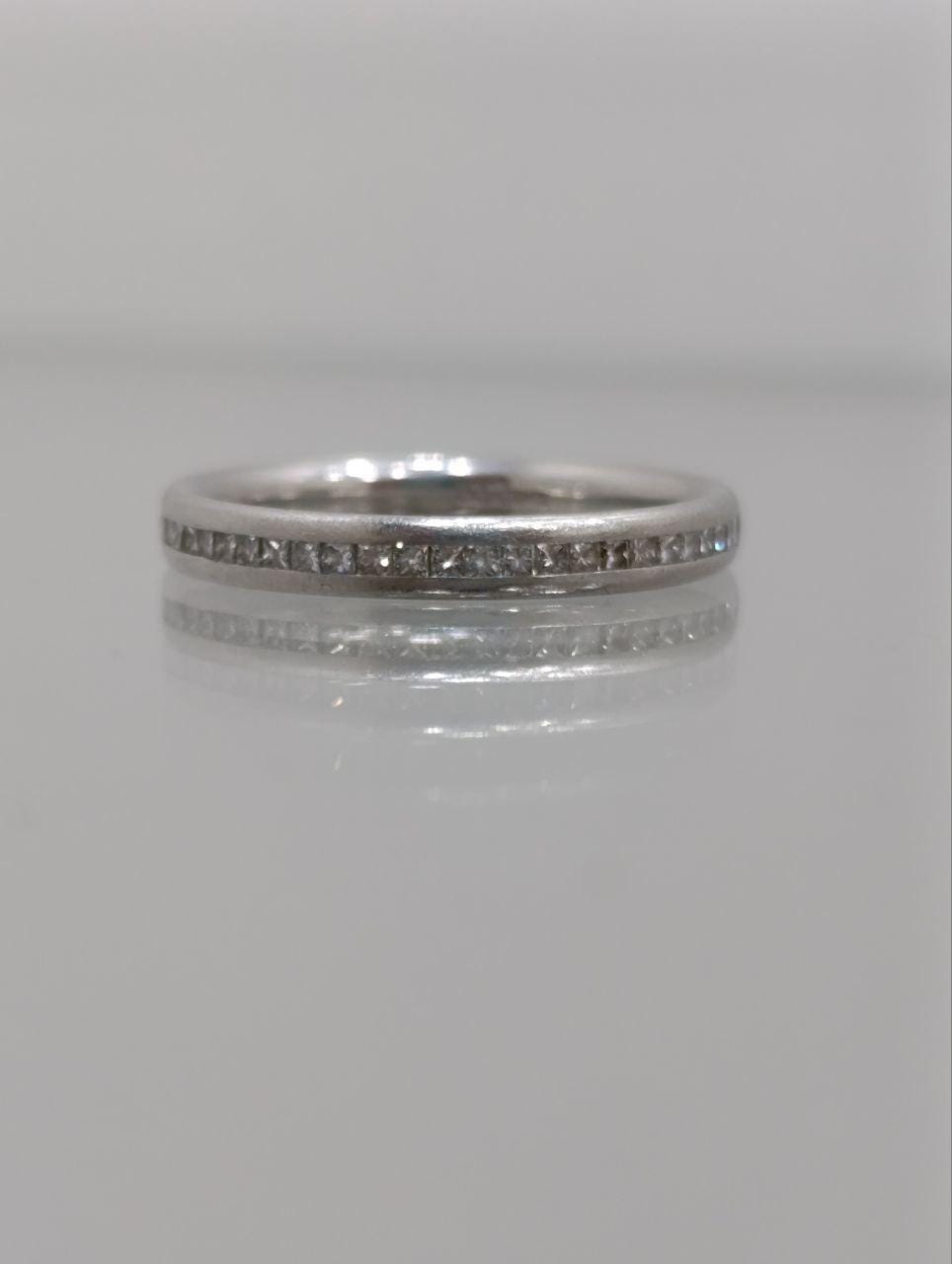 Elegant Diamond Half Hoop Eternity Ring - Platinum - Size L