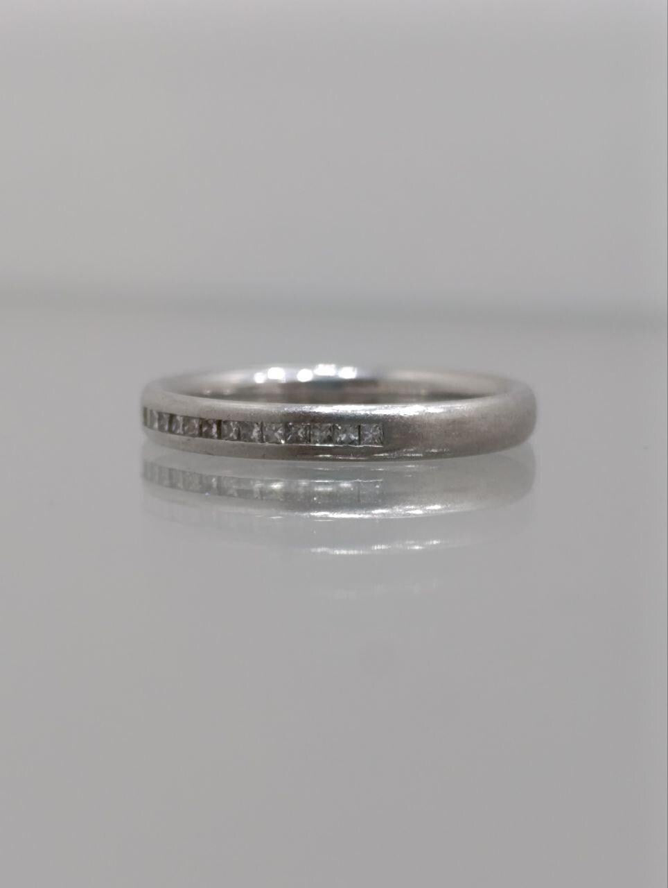 Elegant Diamond Half Hoop Eternity Ring - Platinum - Size L
