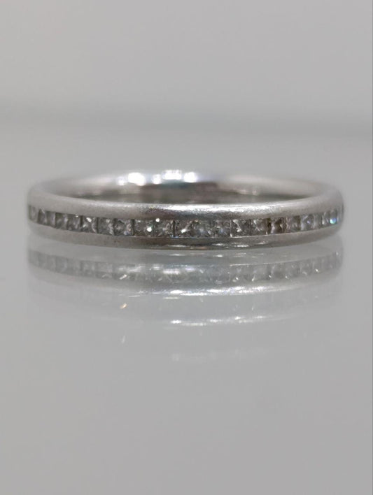 Elegant Diamond Half Hoop Eternity Ring - Platinum - Size L