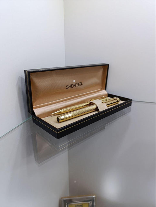 Rare Vintage Sheaffer Targa Classic Fountain Pen & Pencil Set - Fluted Gold Plate