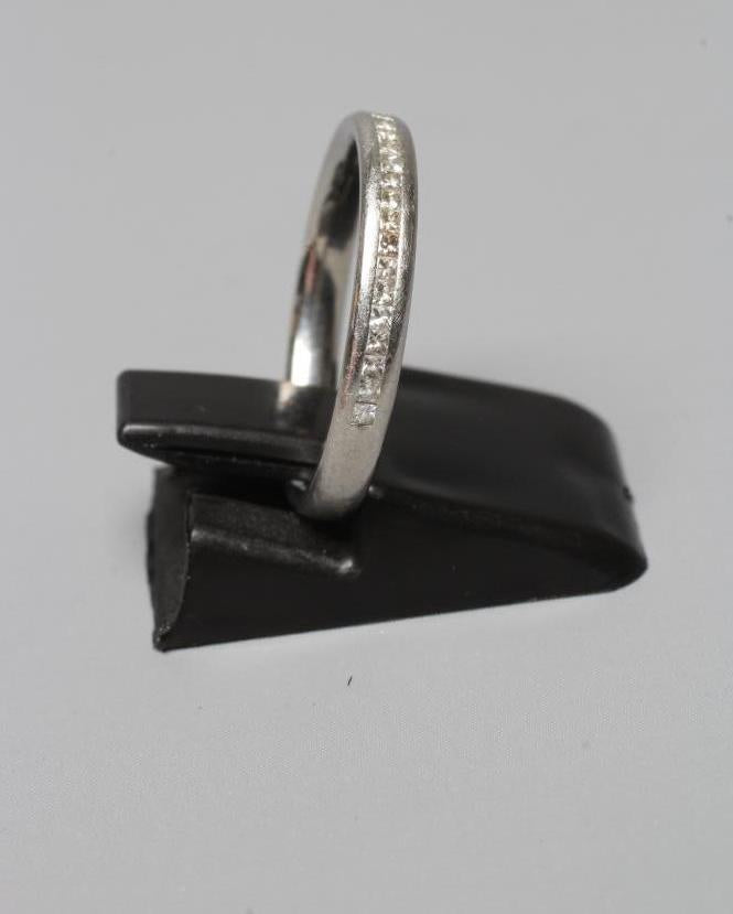Elegant Diamond Half Hoop Eternity Ring - Platinum - Size L