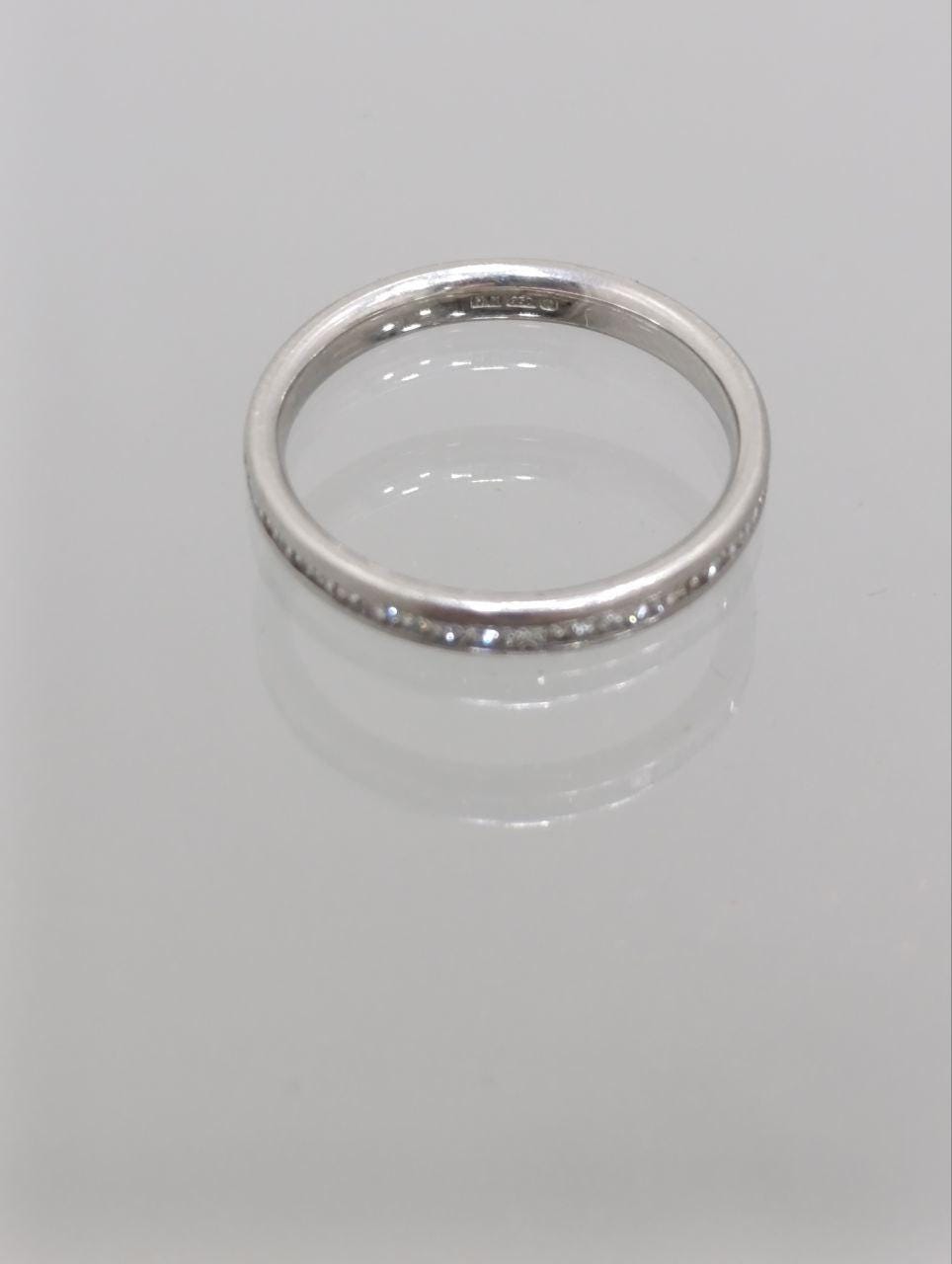 Elegant Diamond Half Hoop Eternity Ring - Platinum - Size L