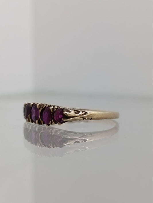 Striking Vintage Five Stone Garnet Ring - 9ct Gold - Size P