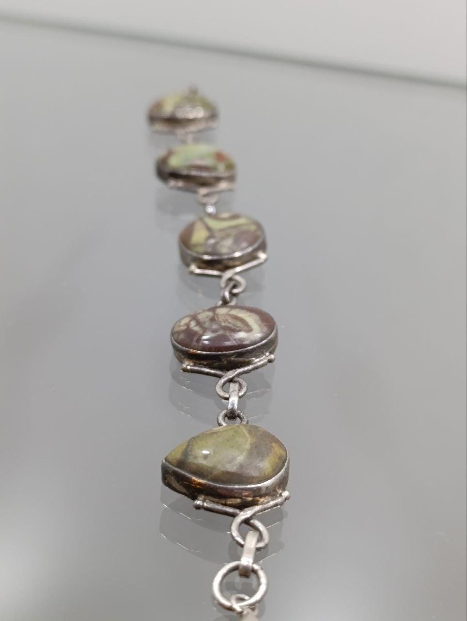 Beautiful Vintage Arts & Craft Style Solid Silver Moss Agate Bracelet