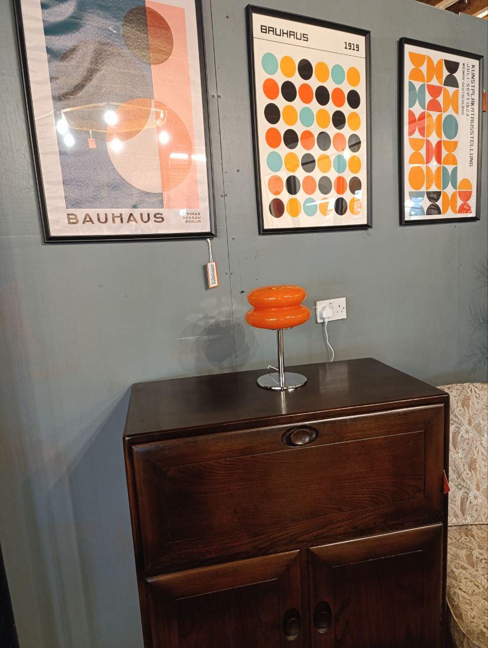 Bauhaus Mid Century Design LED Mushroom Lamp - Adjustable Lighting