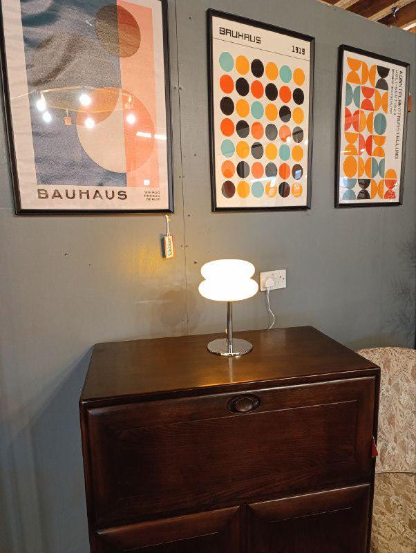 Bauhaus Mid Century Design LED Mushroom Lamp - Adjustable Lighting