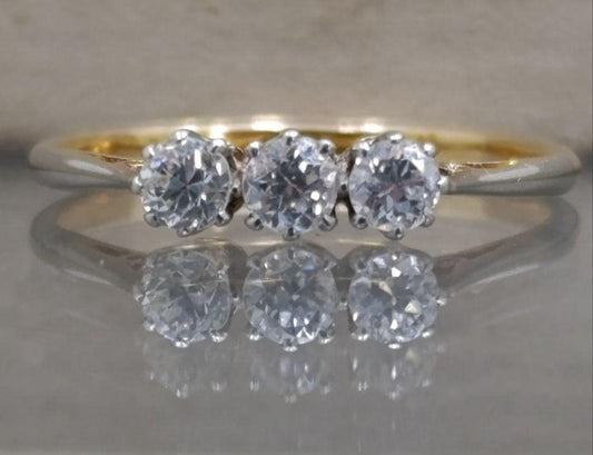 18ct Yellow Gold Diamond Trilogy Ring - 0.50ct - Size Q
