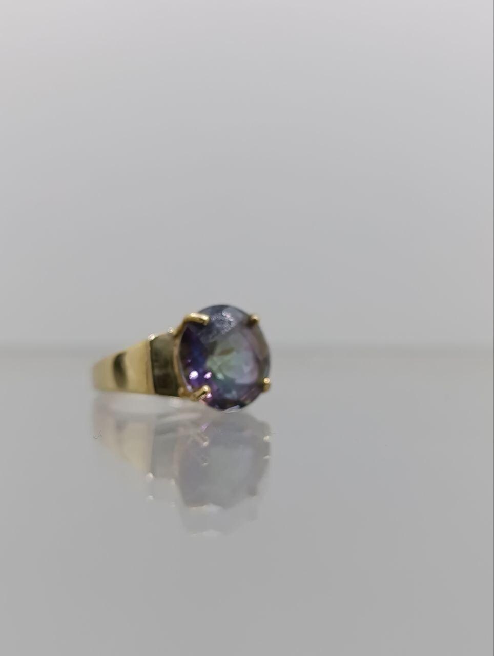 Substantial 9ct Gold Amethyst Ring - Size K