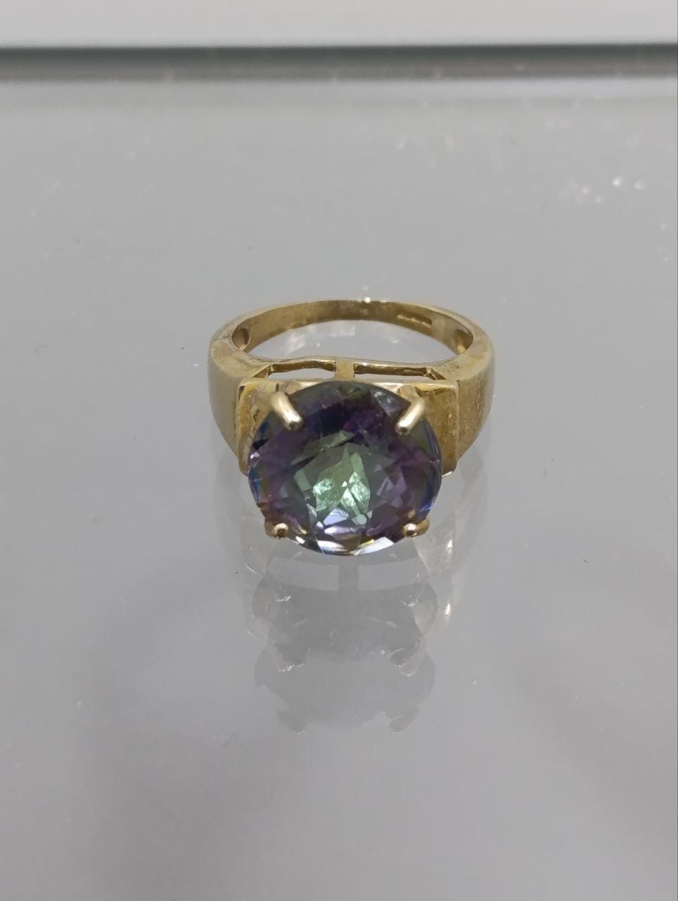 Substantial 9ct Gold Amethyst Ring - Size K