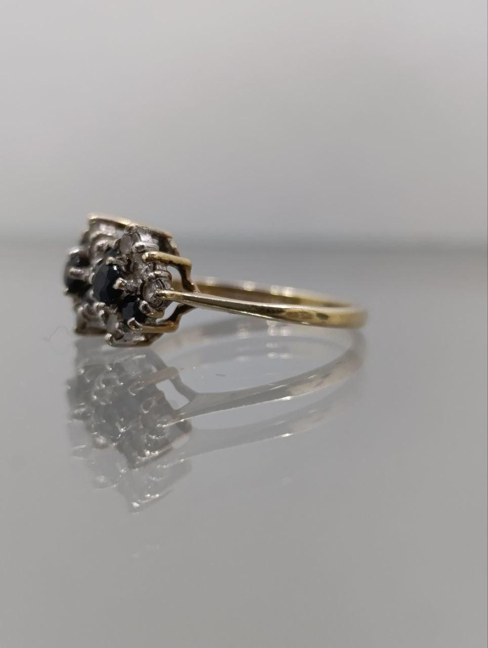 Unique Vintage 9ct Gold Sapphire & Cubic Zirconia Ring - Symmetrical Design