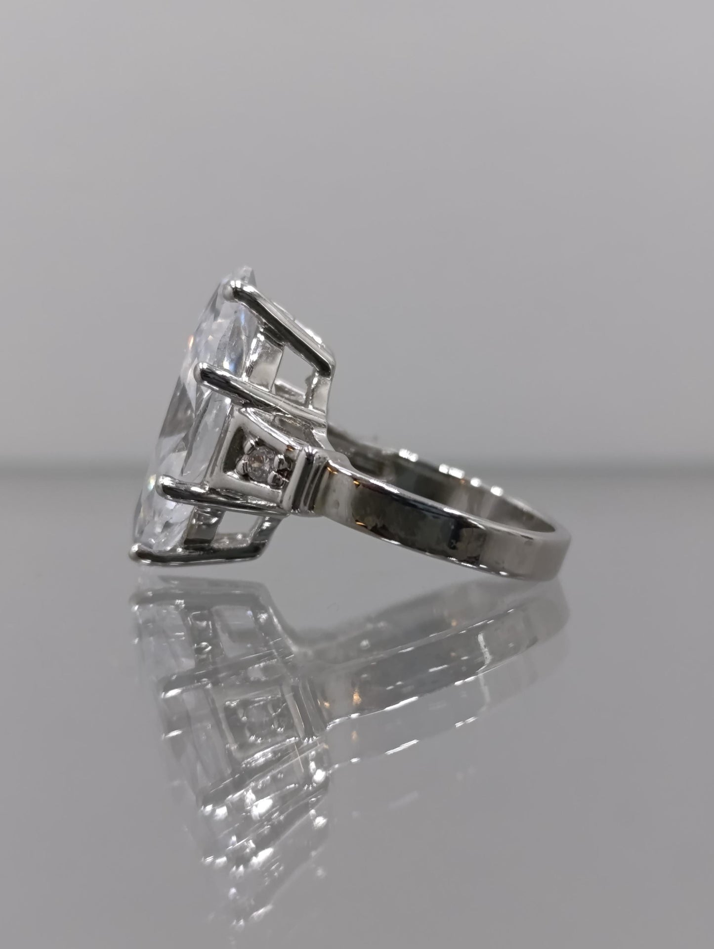 Vintage Sterling Silver CZ Ring - Size K