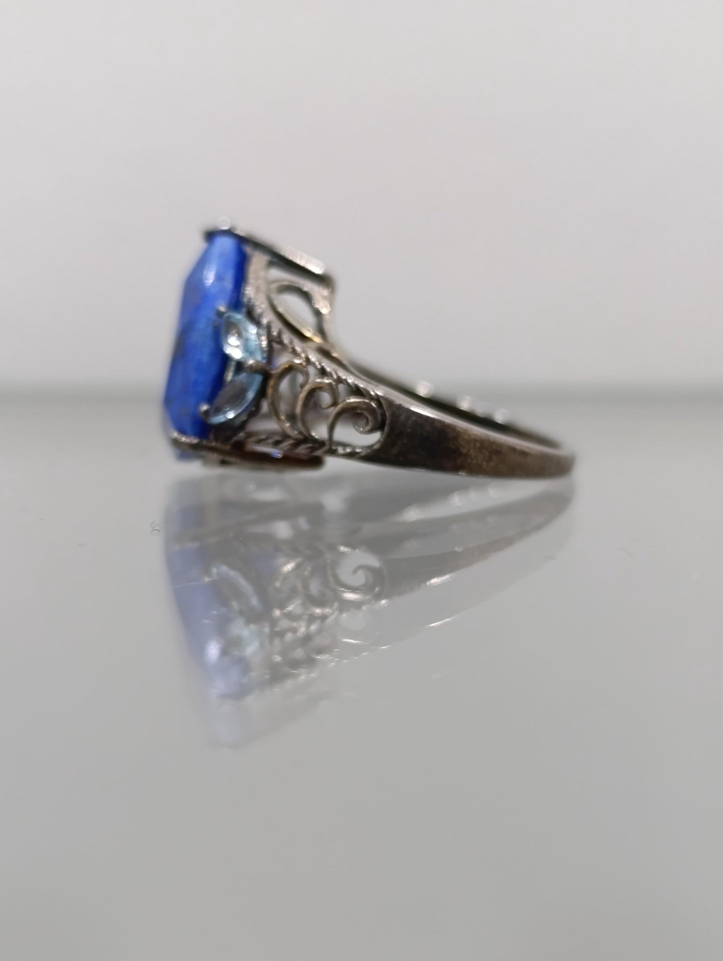 Sterling Silver Ring with Lapis Lazuli Stone - Size K
