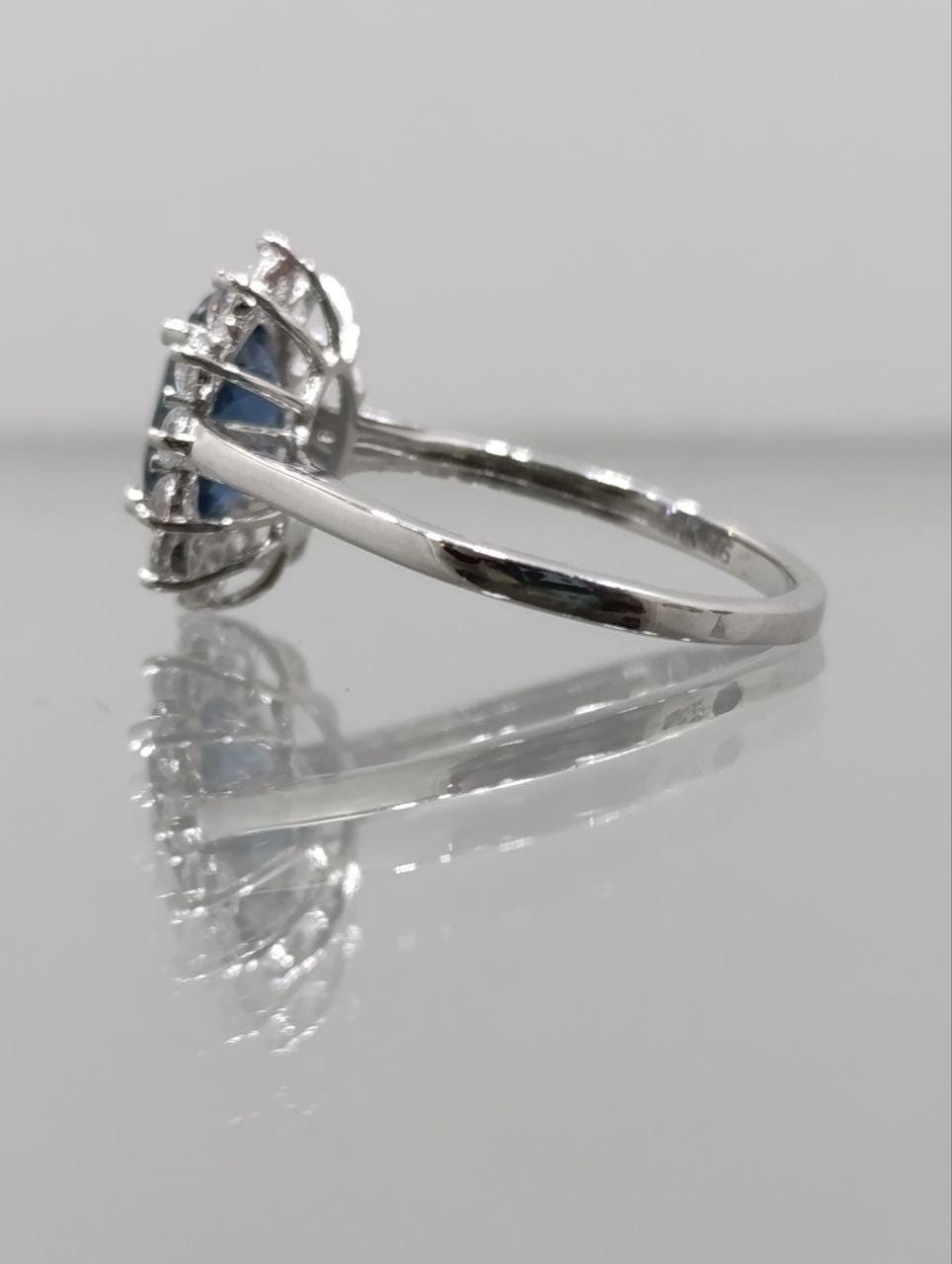 Exquisite 9ct Gold Kyanite & Cubic Zirconia Ring - Size P