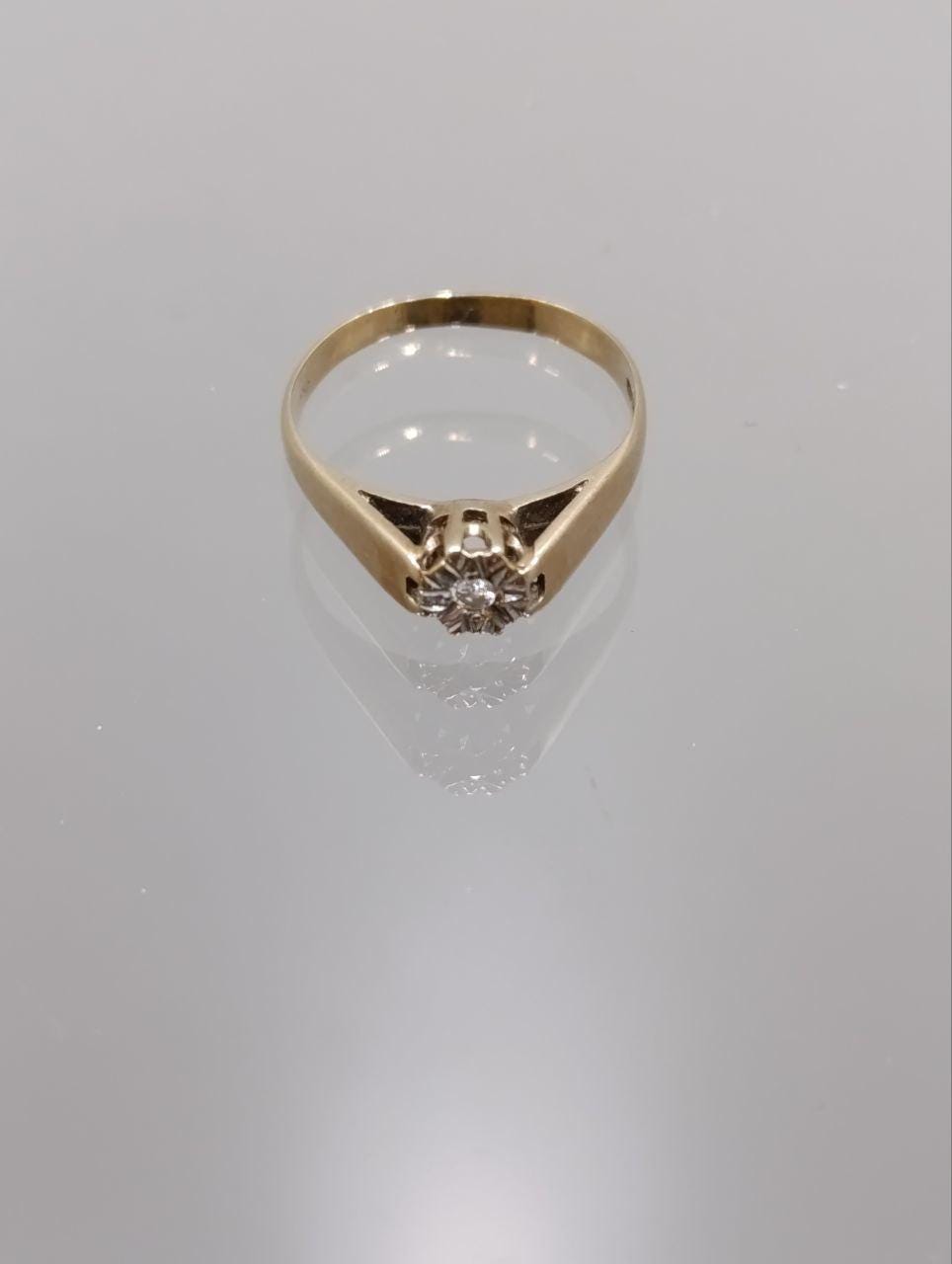 Vintage 9ct Gold Diamond Solitaire Ring - Size N
