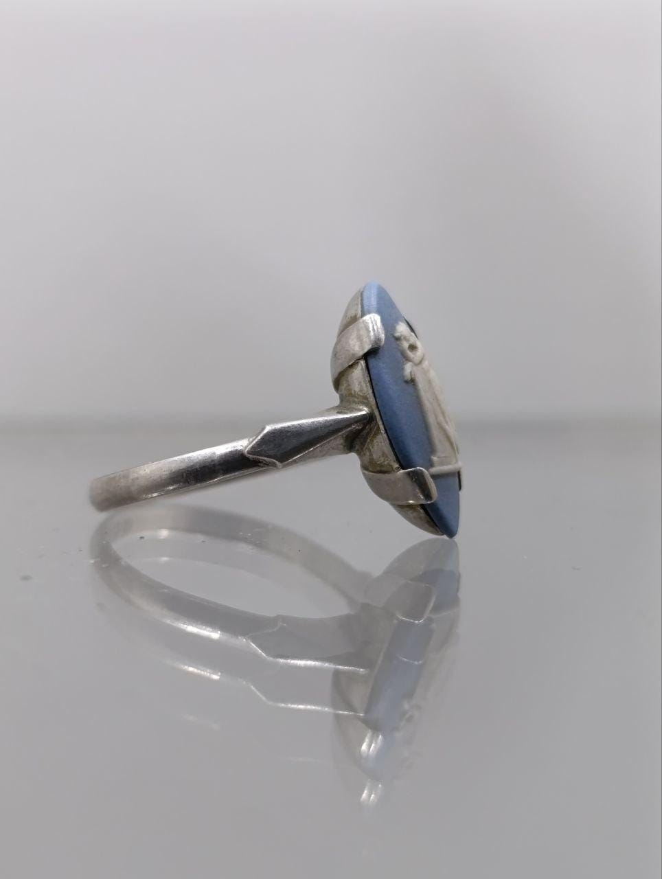 Vintage Wedgwood Jasperware Cameo Ring - Sterling Silver - Size M