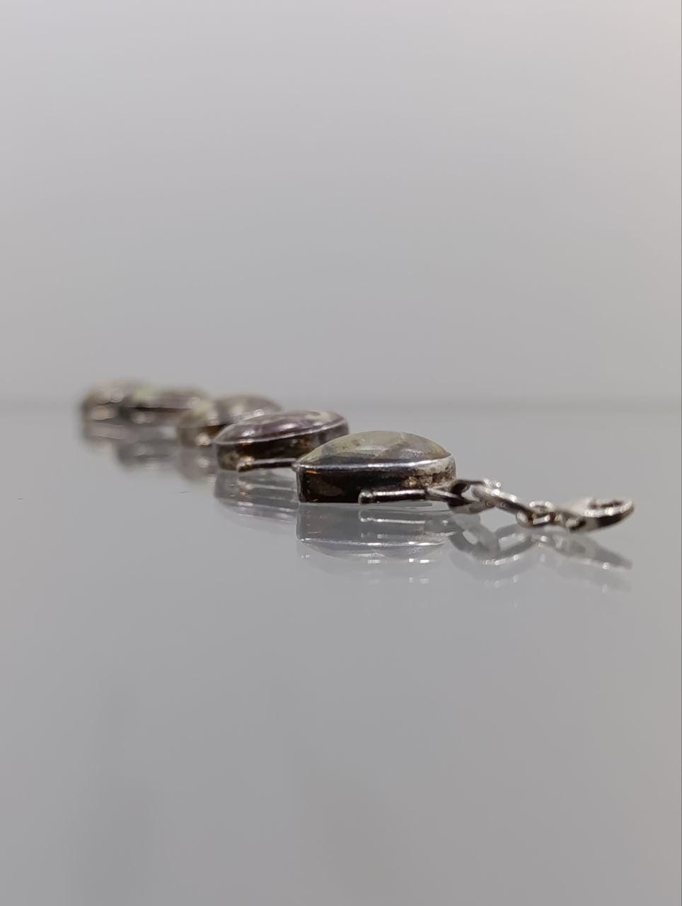 Beautiful Vintage Arts & Craft Style Solid Silver Moss Agate Bracelet