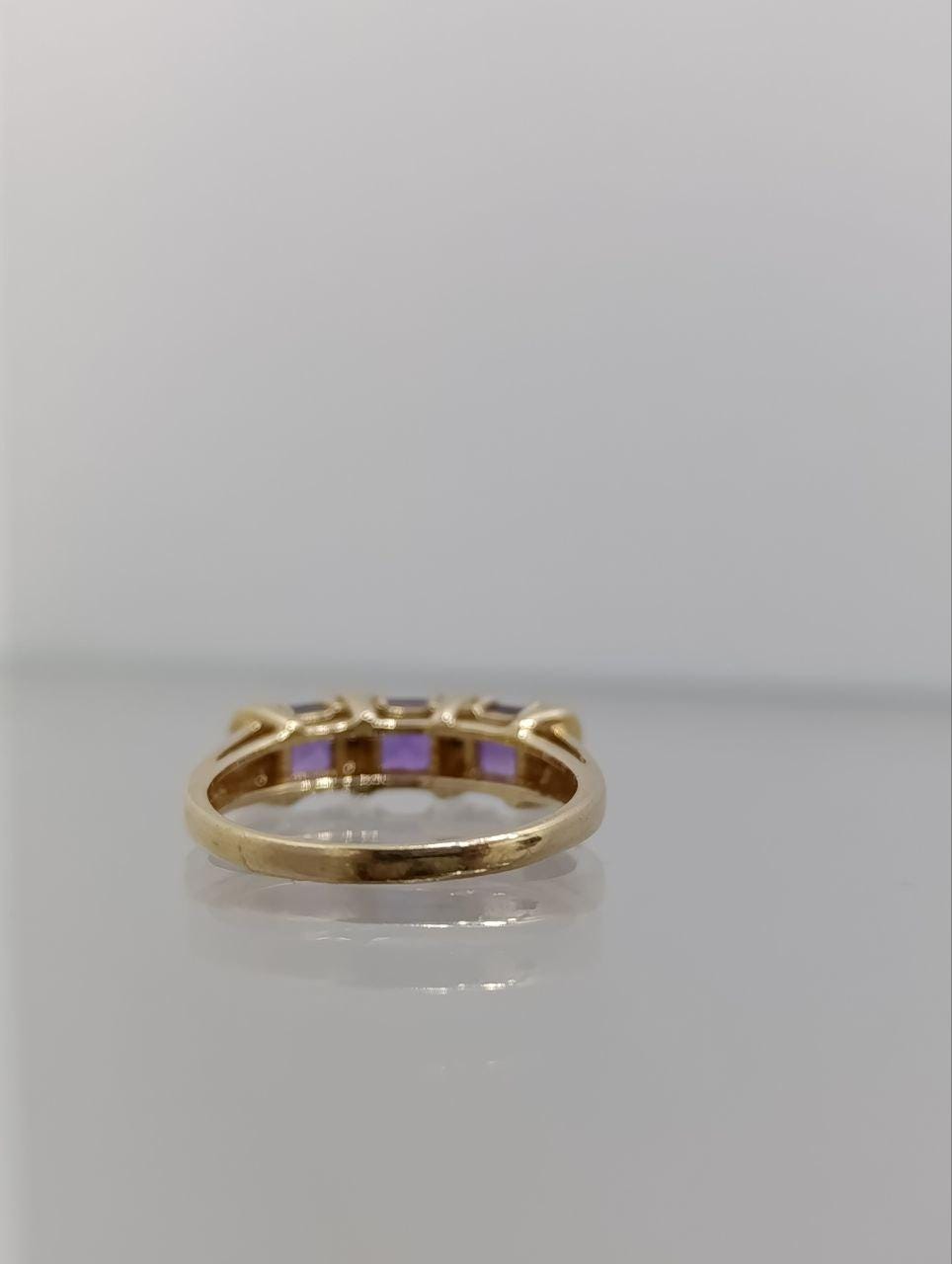 Vintage 9ct Gold Amethyst & Diamond Trilogy Ring