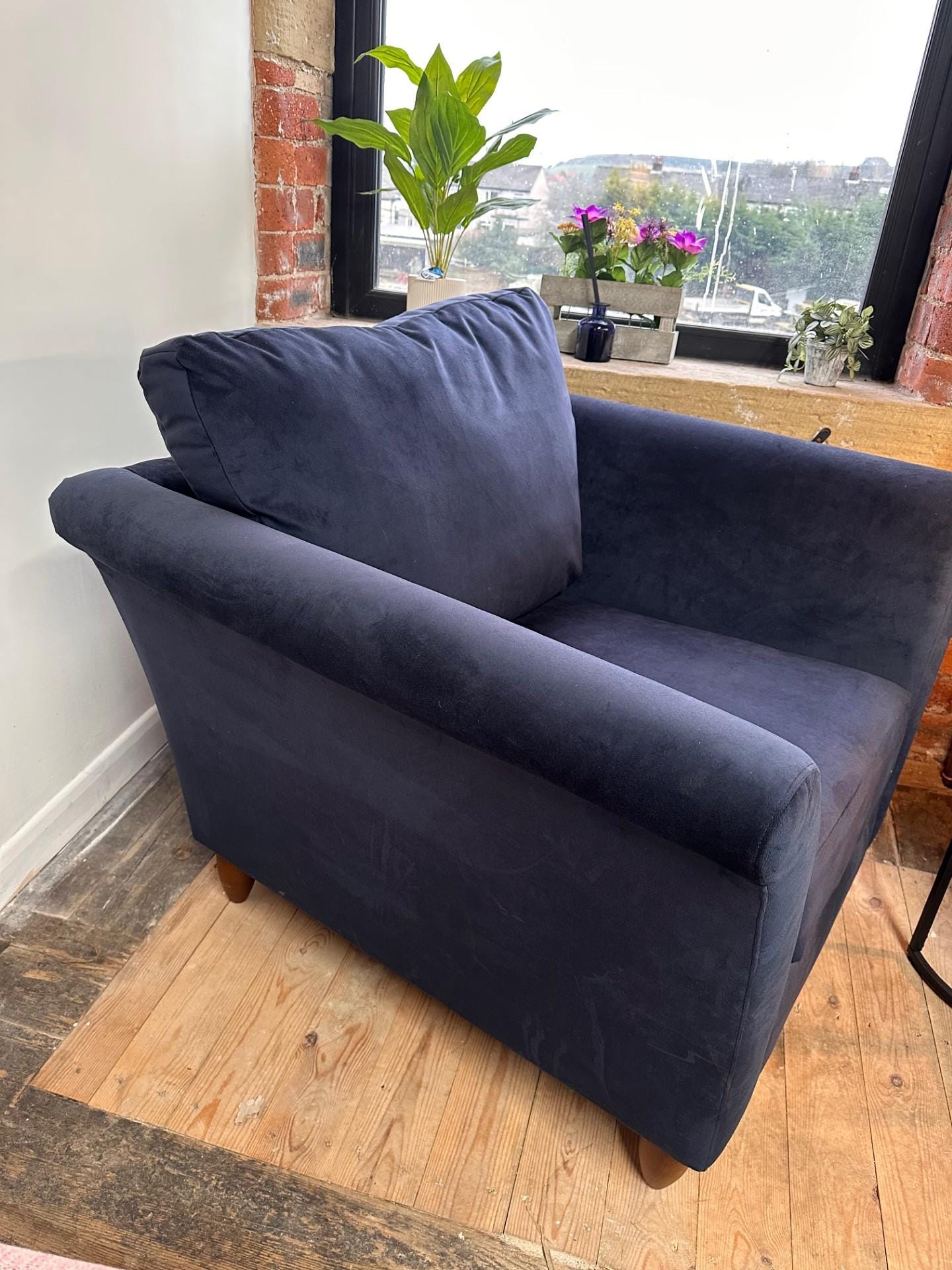 Dark Blue Velvet Wingback Armchair - Contemporary & Chic