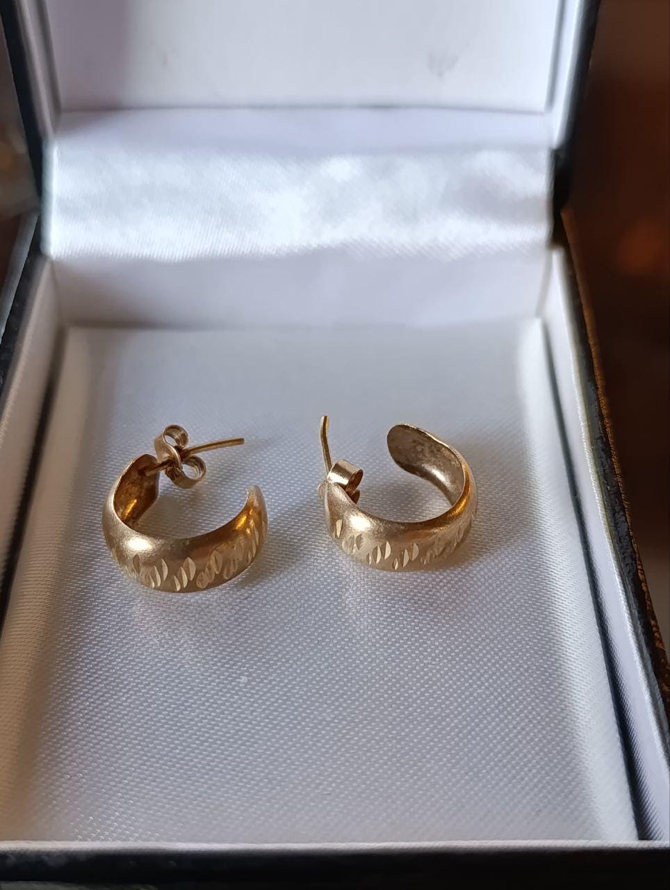 9ct Gold Banded Herringbone Half Hoop Earrings