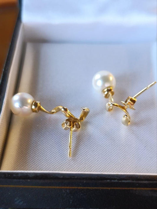 Elegant 14ct Gold Twist Drop Pearl Earrings
