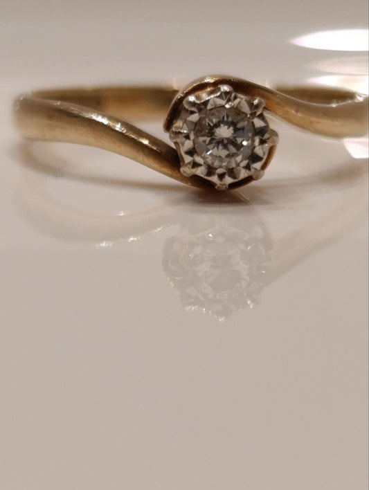 9ct Yellow Vintage Gold Diamond Twist Ring - Art Deco Style