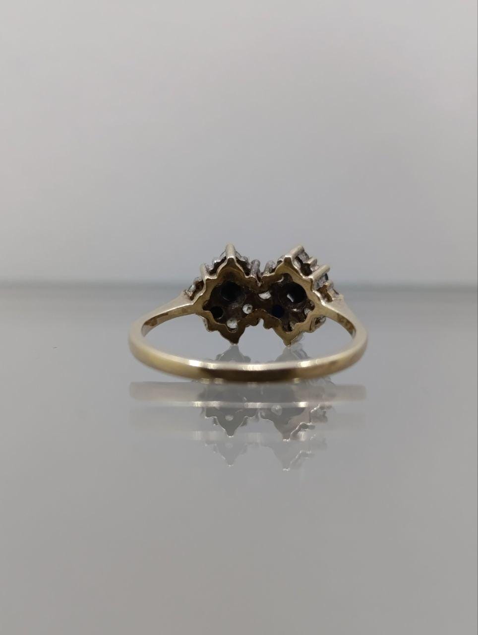 Unique Vintage 9ct Gold Sapphire & Cubic Zirconia Ring - Symmetrical Design