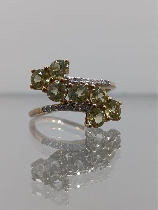 9ct Gold Peridot & Diamond Dress Ring - Size N 1/2