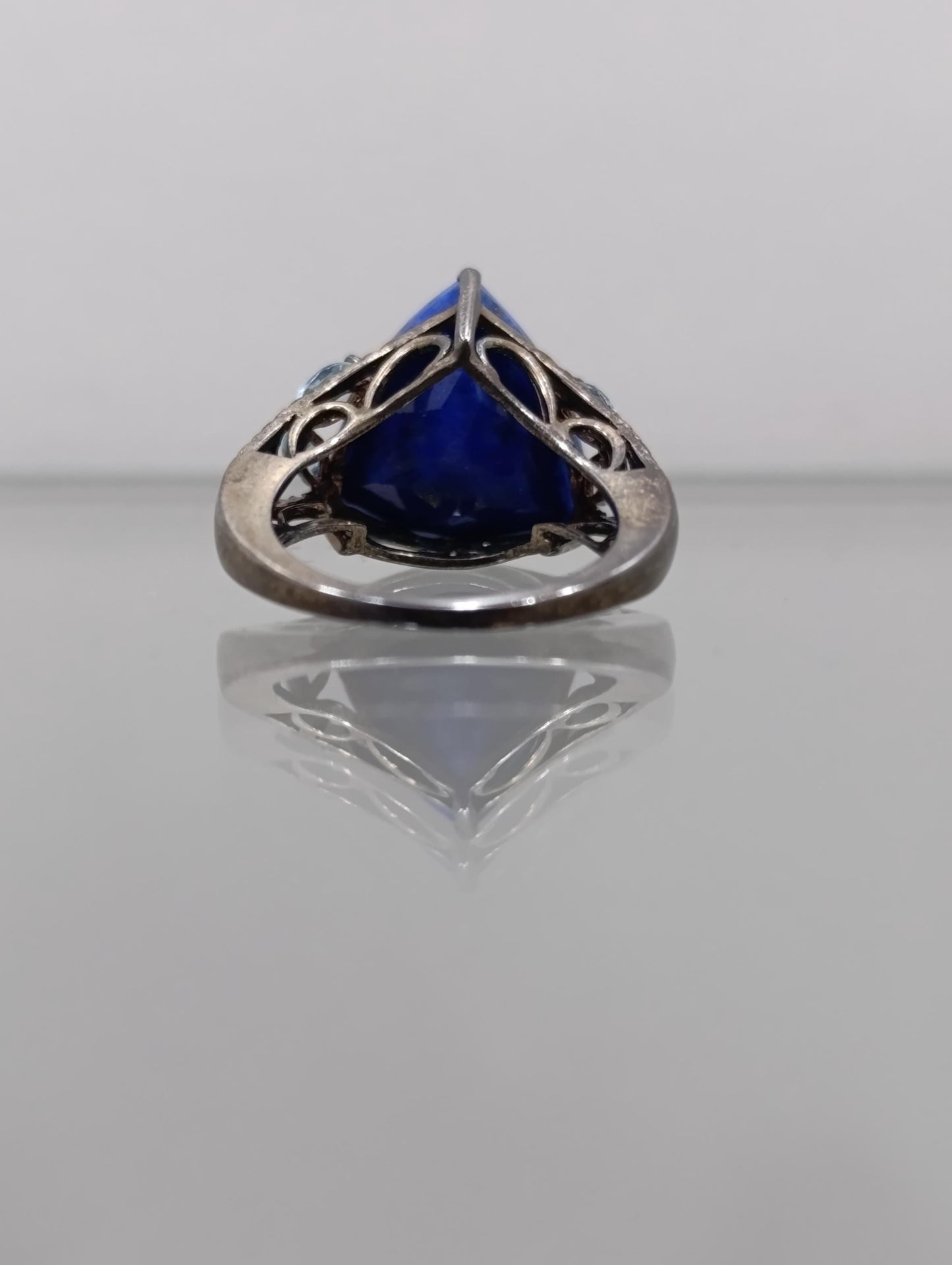Sterling Silver Ring with Lapis Lazuli Stone - Size K
