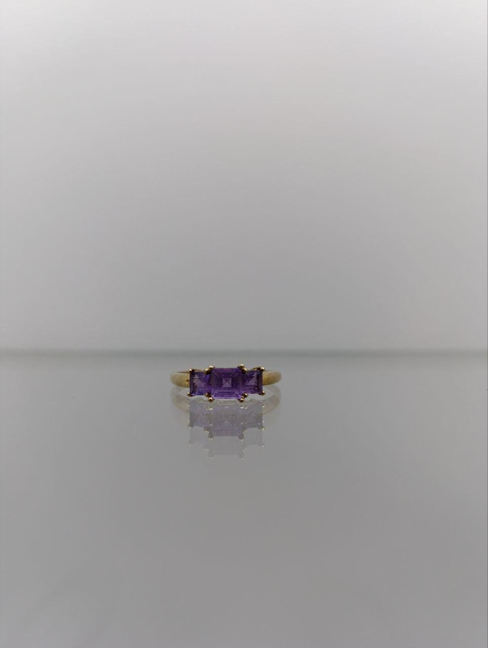 Exquisite 9ct Gold Amethyst & Diamond Three Stone Ring - Size T 1/2