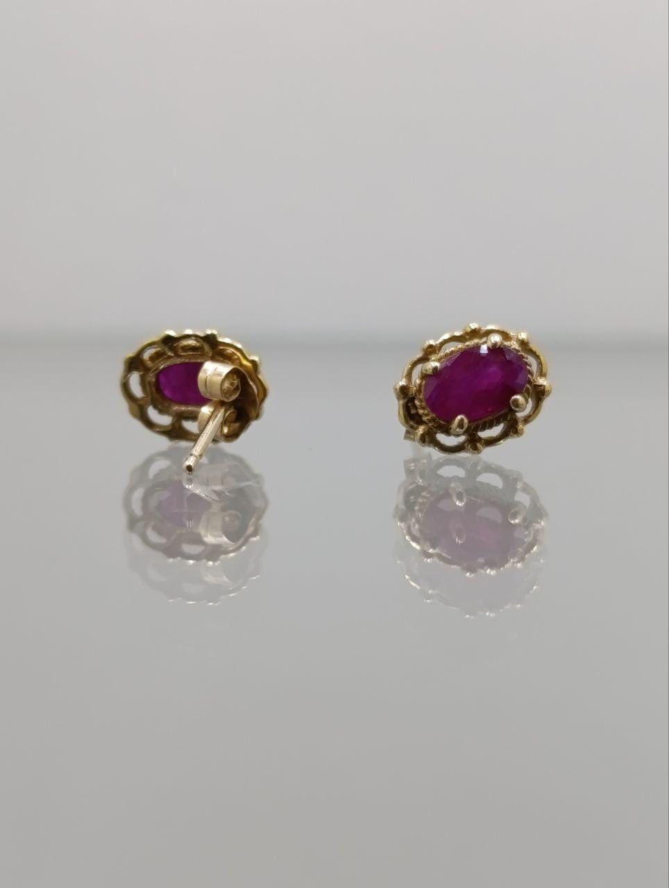 Striking 9ct Gold Ruby & Diamond Stud Earrings - Gift Boxed