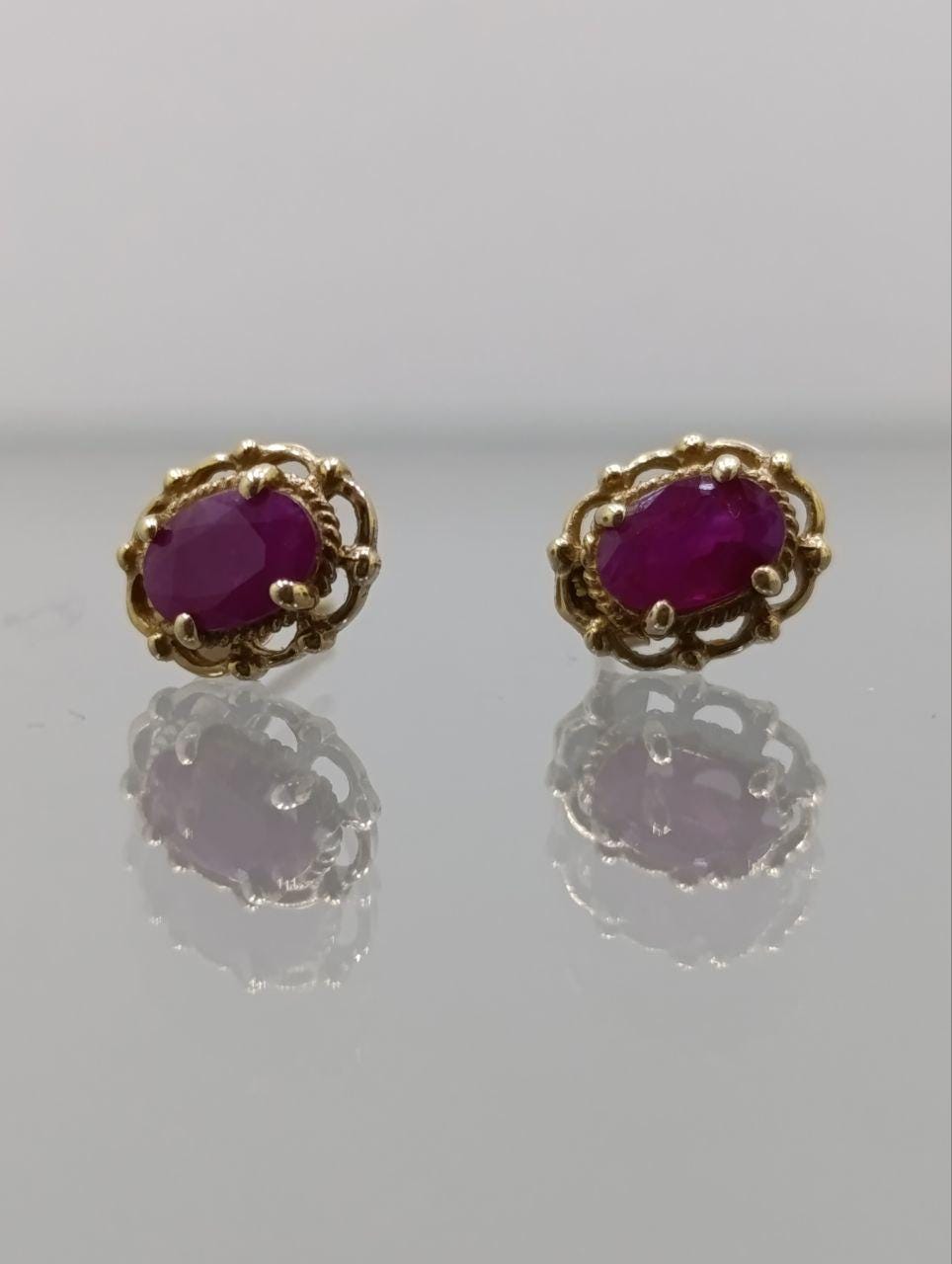 Striking 9ct Gold Ruby & Diamond Stud Earrings - Gift Boxed