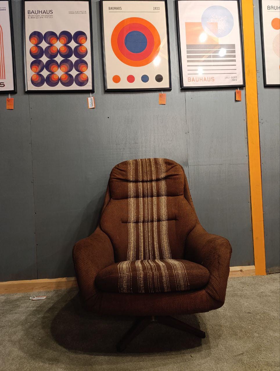 Iconic 1960s Egg Chair - Reupholstered to Your Style