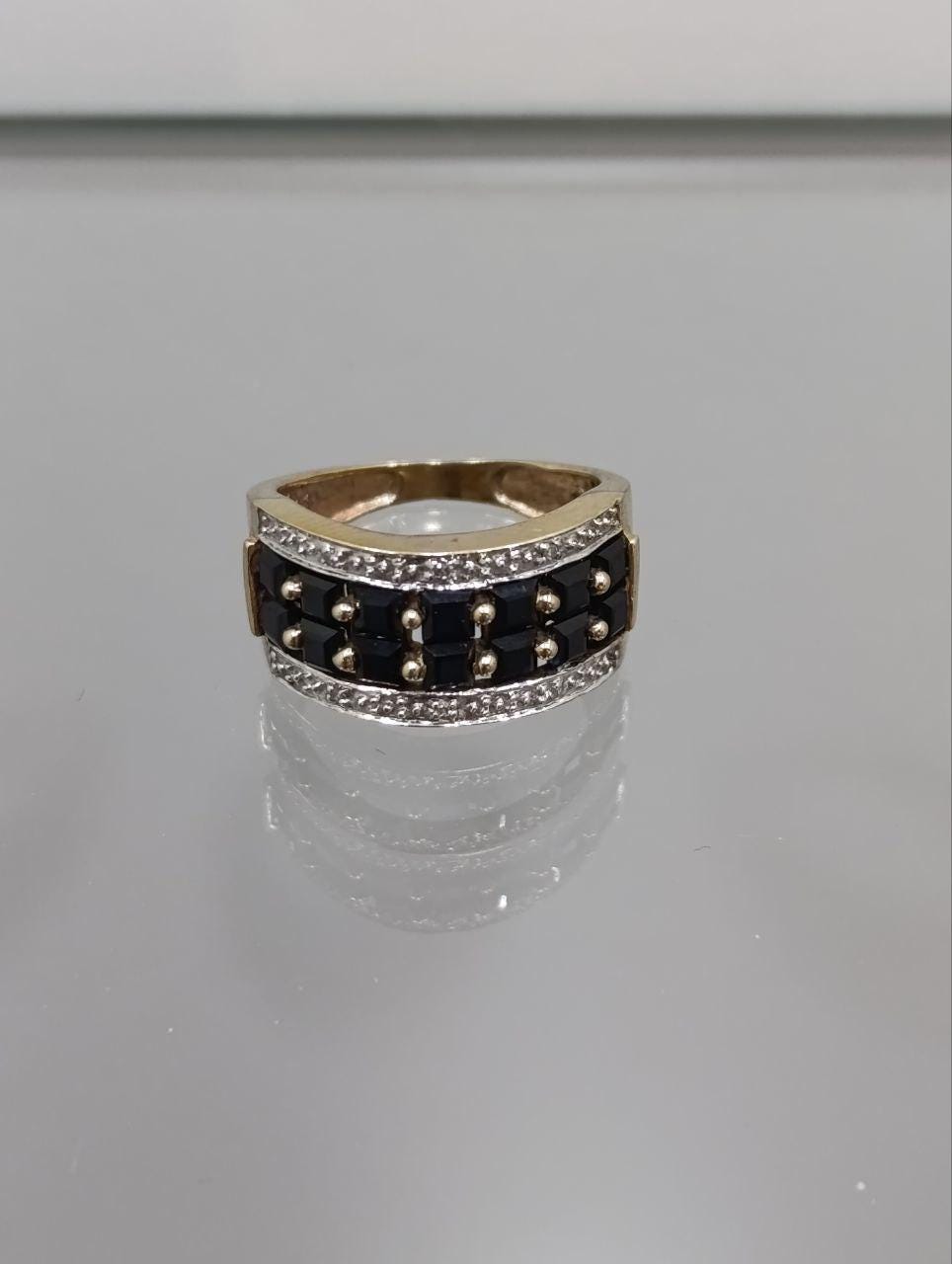 9ct Gold Sapphire Ring - Size K