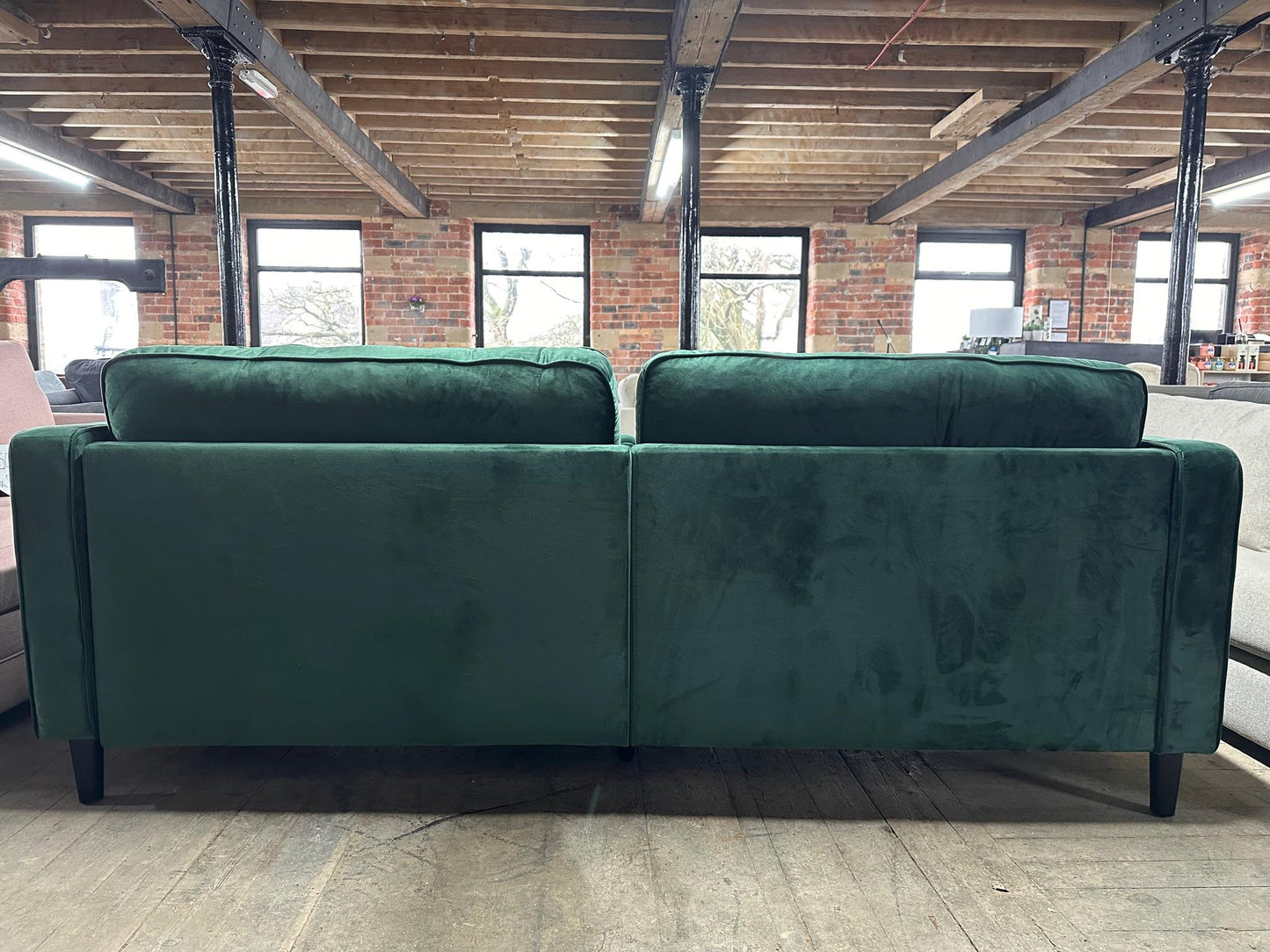 Mid-Century Modern Velvet Two-Seater Sofa - Elegant Deep Green