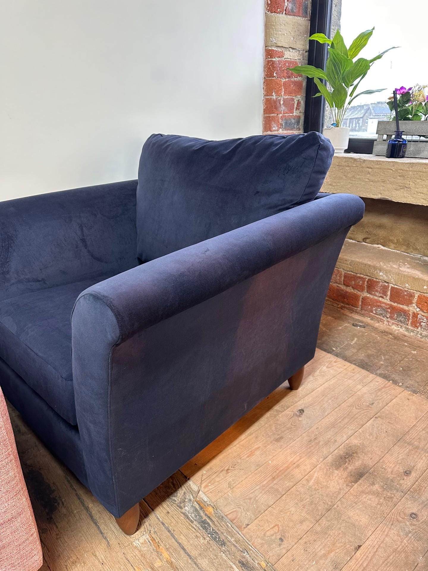 Dark Blue Velvet Wingback Armchair - Contemporary & Chic