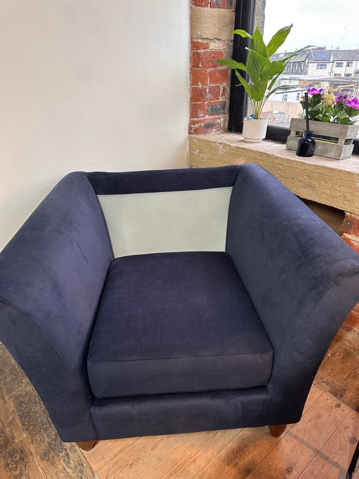 Dark Blue Velvet Wingback Armchair - Contemporary & Chic