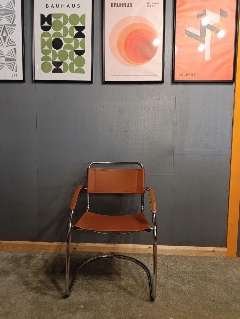 Set of 6 Bauhaus Cantilever Chairs - Chrome & Cognac Leather - Italian Design