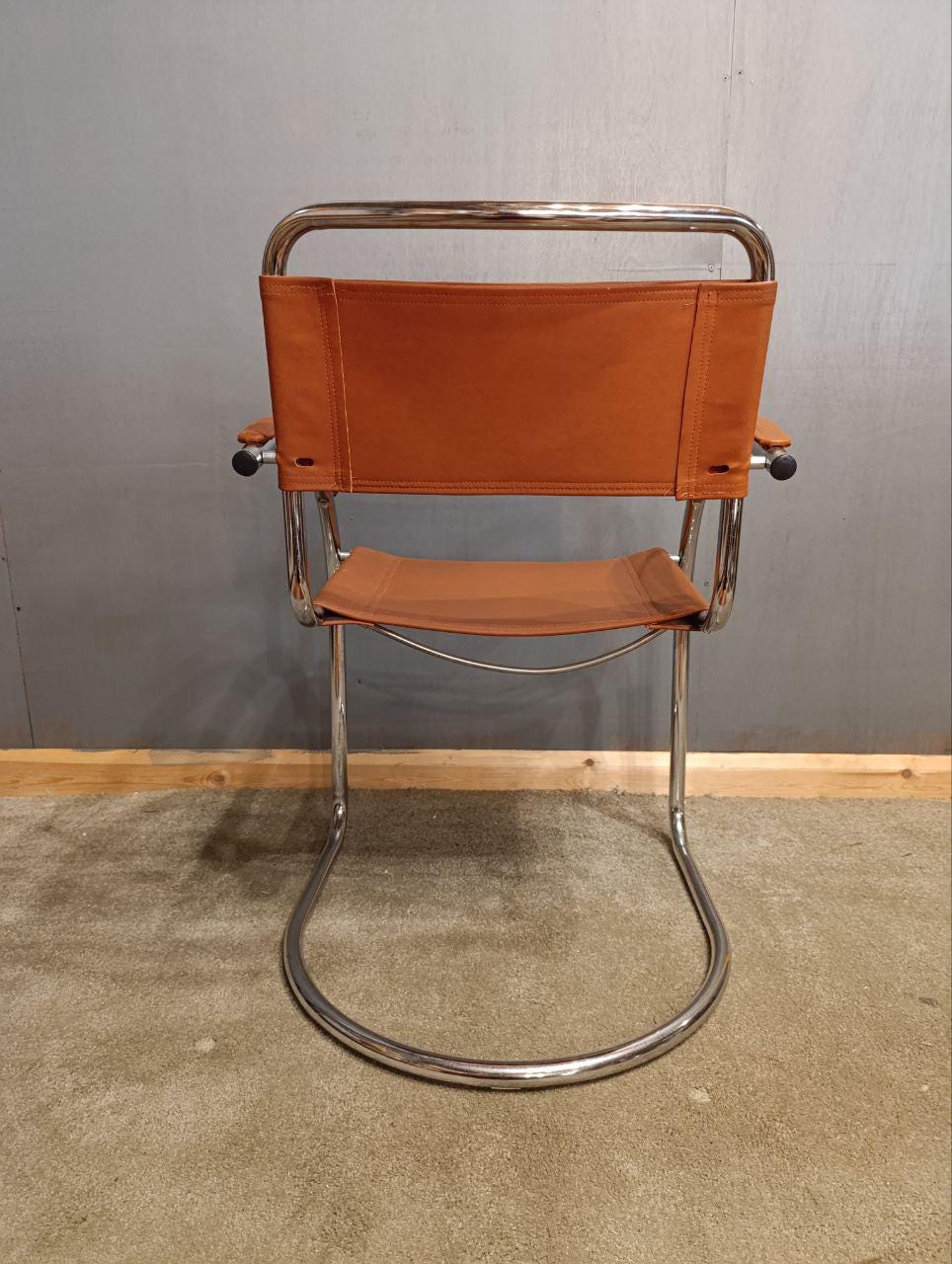 Set of 6 Bauhaus Cantilever Chairs - Chrome & Cognac Leather - Italian Design