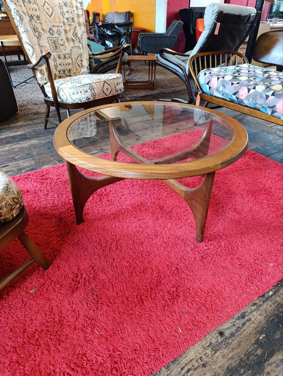 Mid-Century Round Coffee Table by Stonehill - Teak and Glass, 1960s Stateroom Range