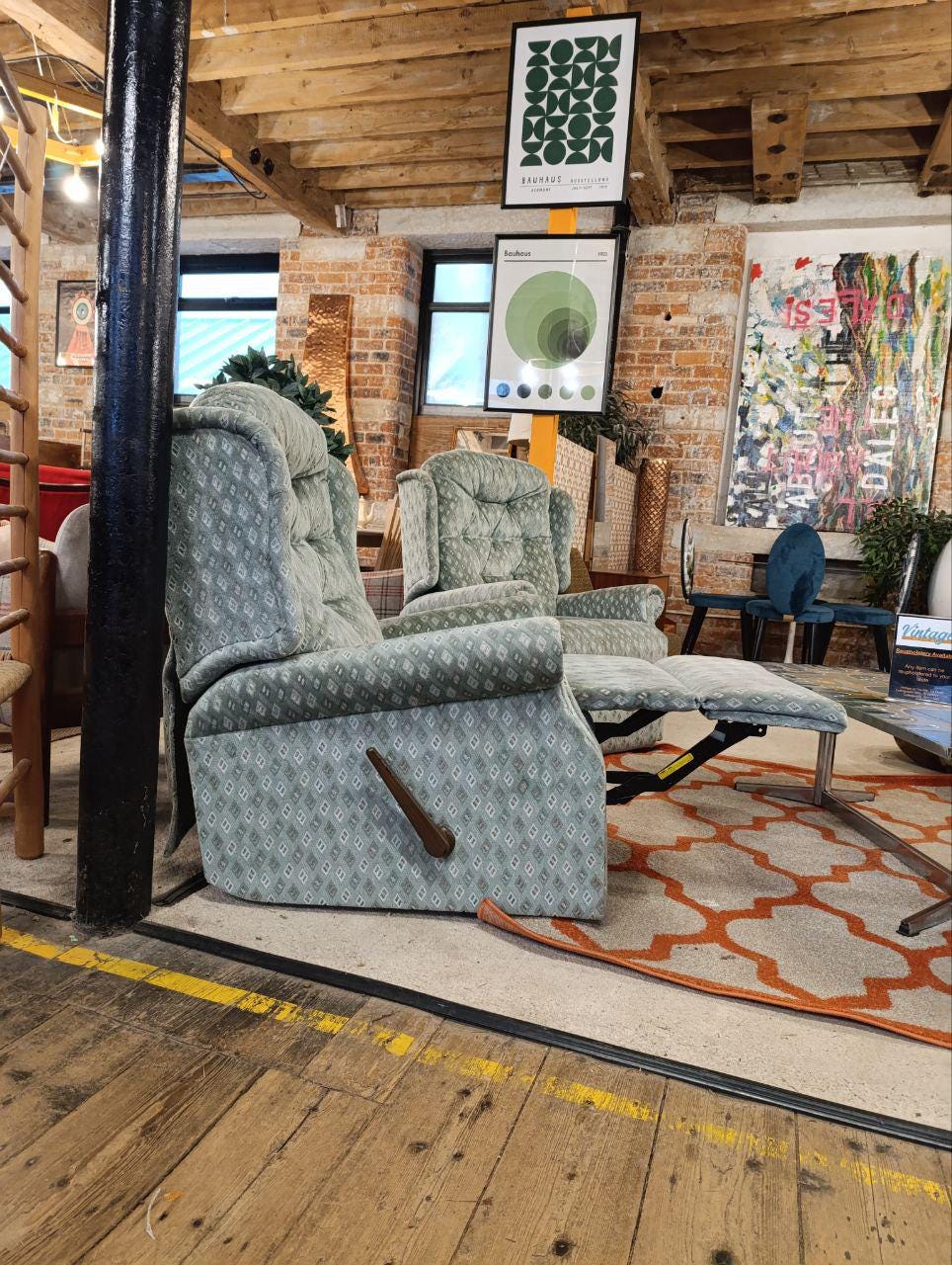 Mid-Century Modern Recliner Armchair - Pale Green - Supportive & Stylish