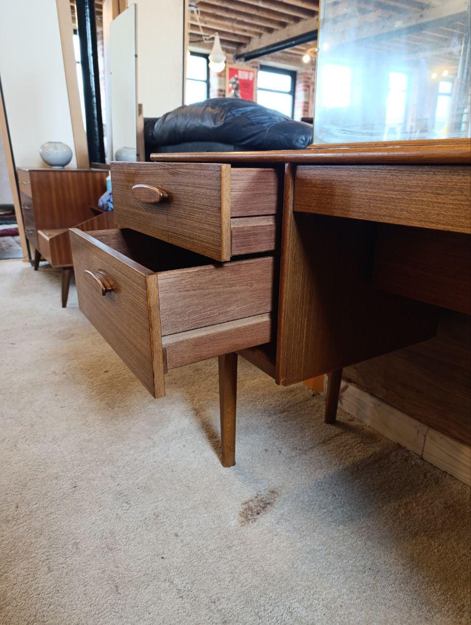 1960s Teak Dressing Table by Austinsuite - Four Drawers, Secret Compartment, Detachable Mirror