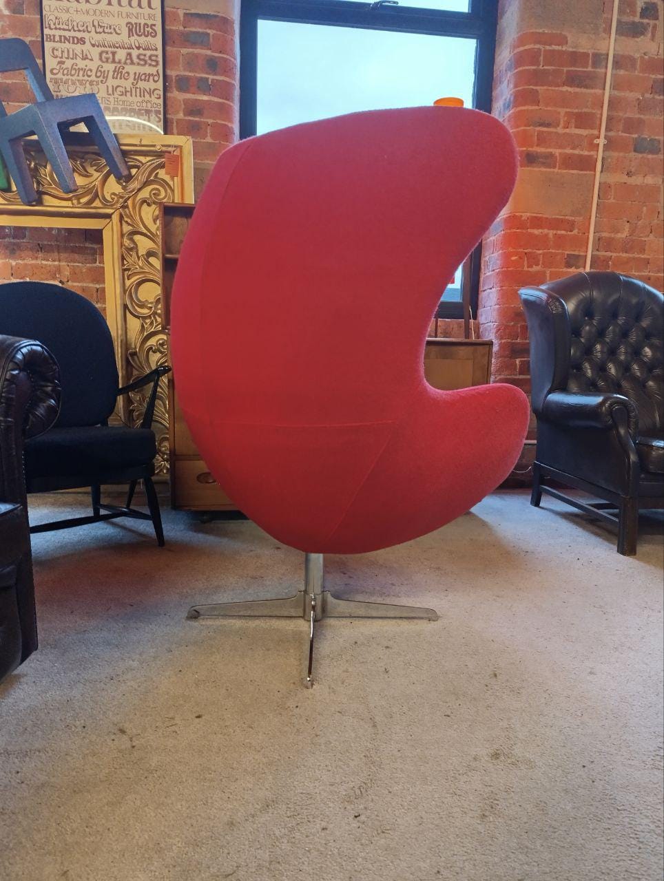 Mid-Century Modern Egg Chair - Red Wool Upholstery, Swivel Base, 1960s Design