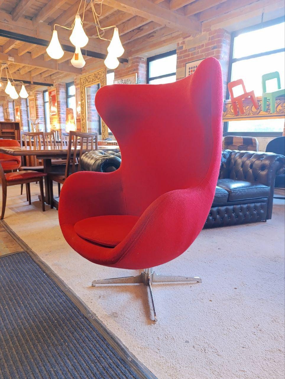 Mid-Century Modern Egg Chair - Red Wool Upholstery, Swivel Base, 1960s Design